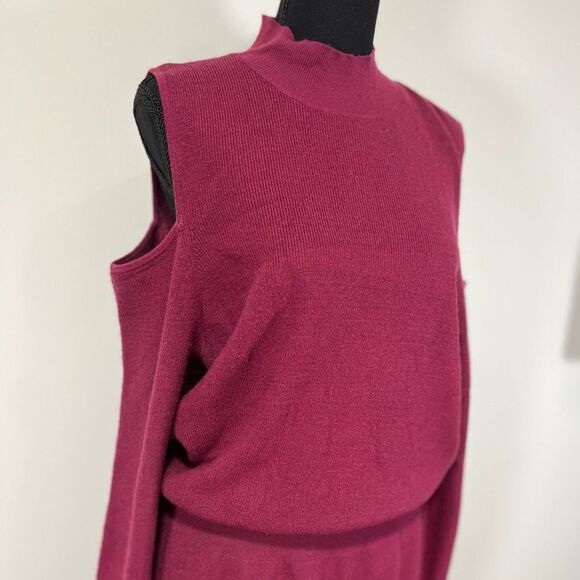 Chelsea28 Cold Shoulder Sweater Dress Women’s Size Large - Picture 3 of 16